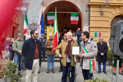 adeccf99-104c-4839-8e8a-fa06b25e3730