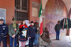 d4fa975c-45b8-4d8e-9904-b1d3eb412f5d